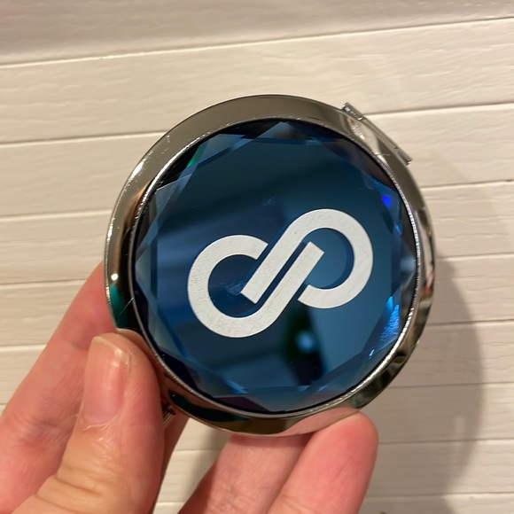 Posh Accessories Poshmark Jewel Mirror Poshfest Posh Swag